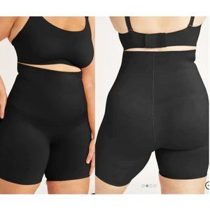 Knix | High Rise Shaper Short in Black